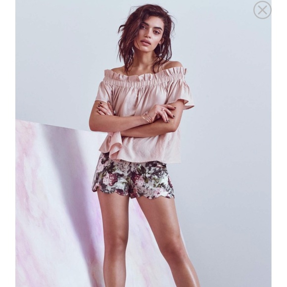 Lucca Couture Blouse - Picture 3 of 3